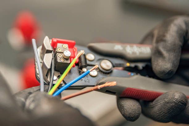 Best Electrical Troubleshooting Services  in East Hemet, CA