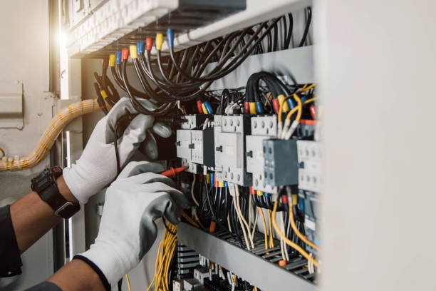 Best Circuit Breaker Repair  in East Hemet, CA